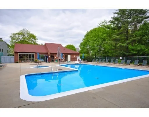 11 Post Oak, Natick