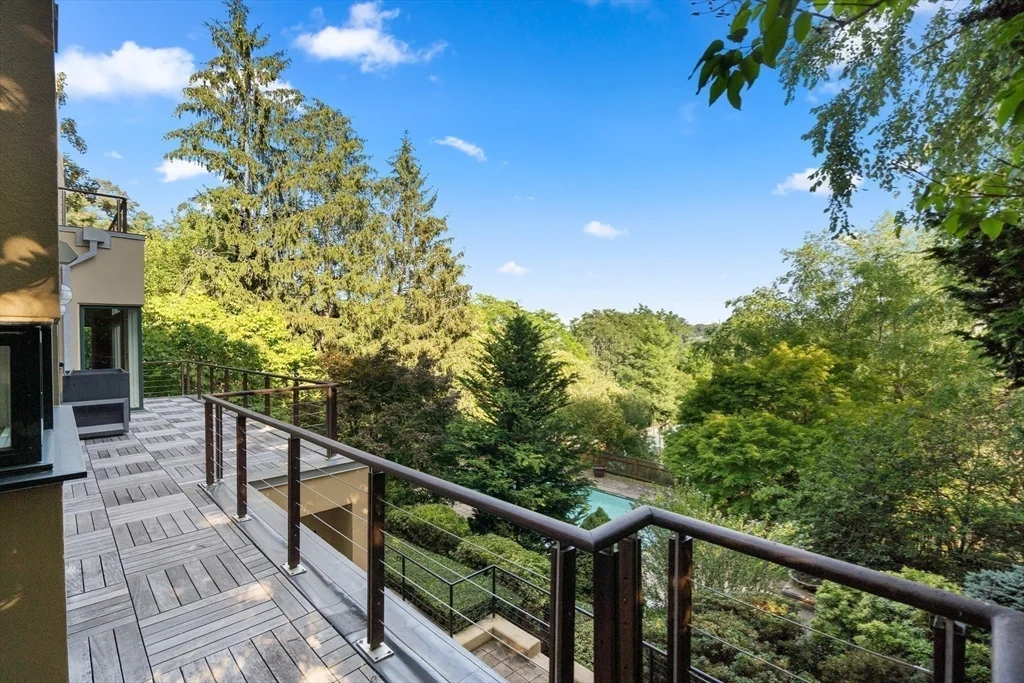 225 Kenrick St, Newton