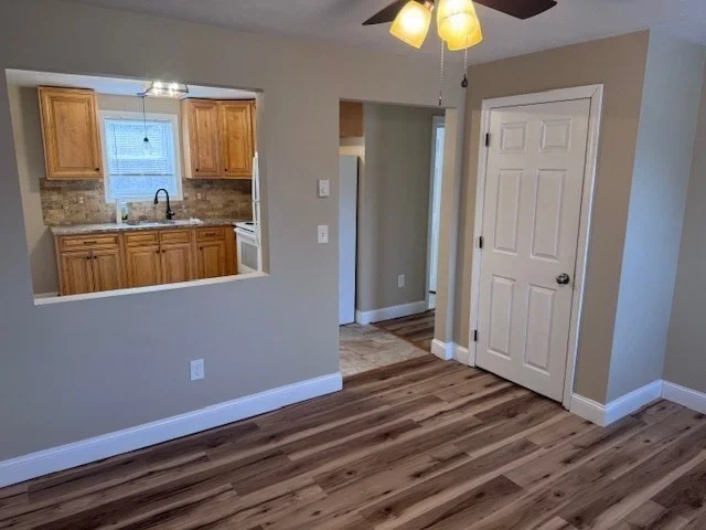 4 Linwood St, Webster