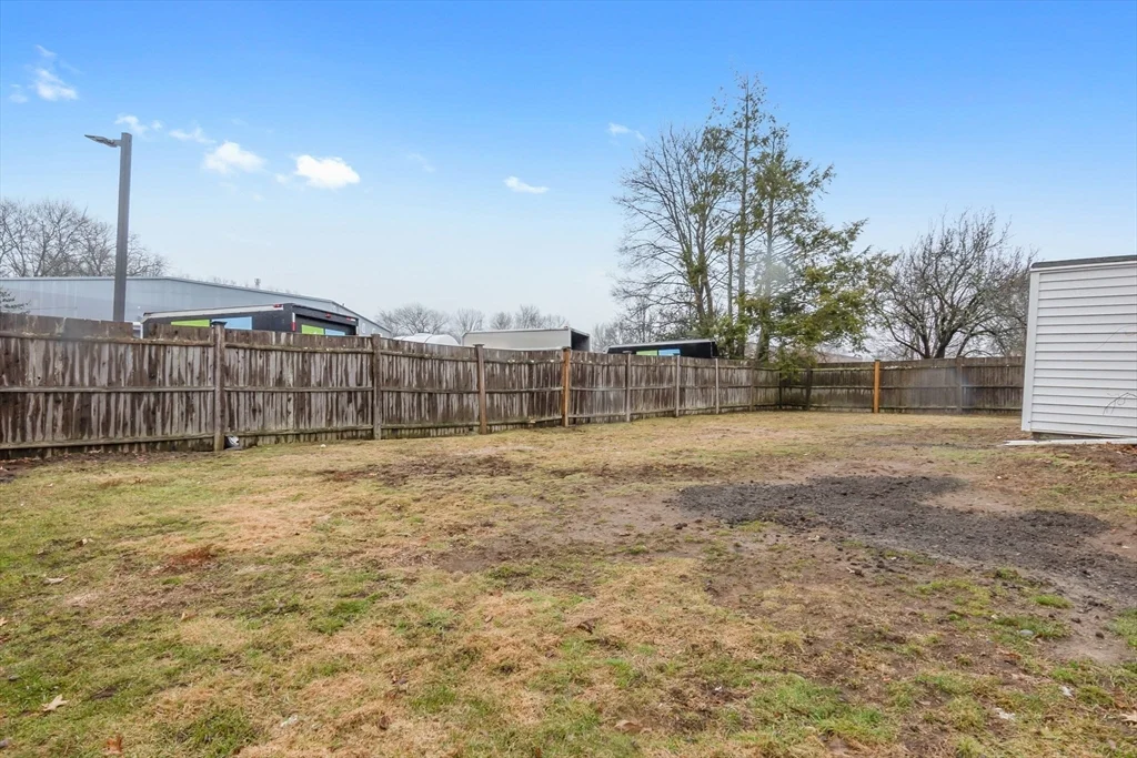 24 Garden St, Danvers