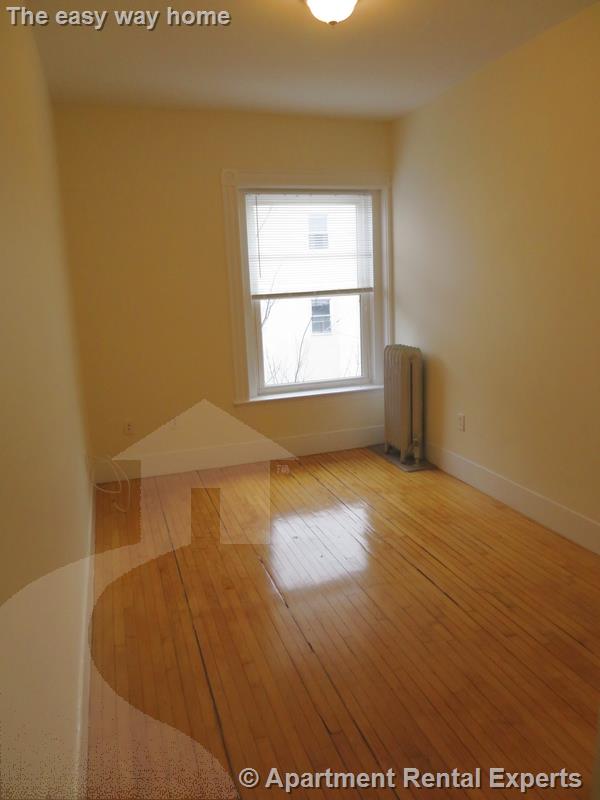 64 Vinal Ave, Prospect Hill