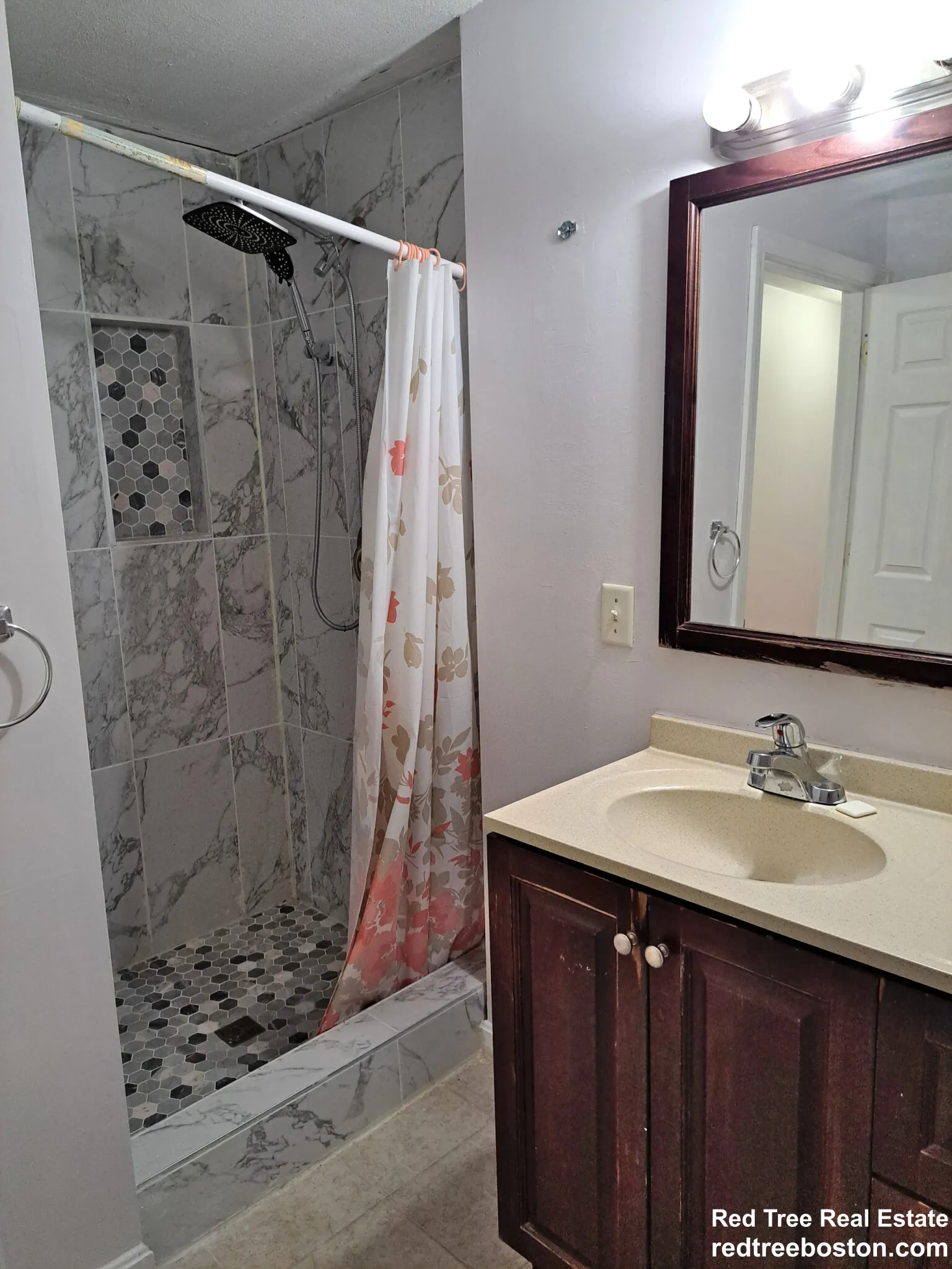 158 Baker St, West Roxbury