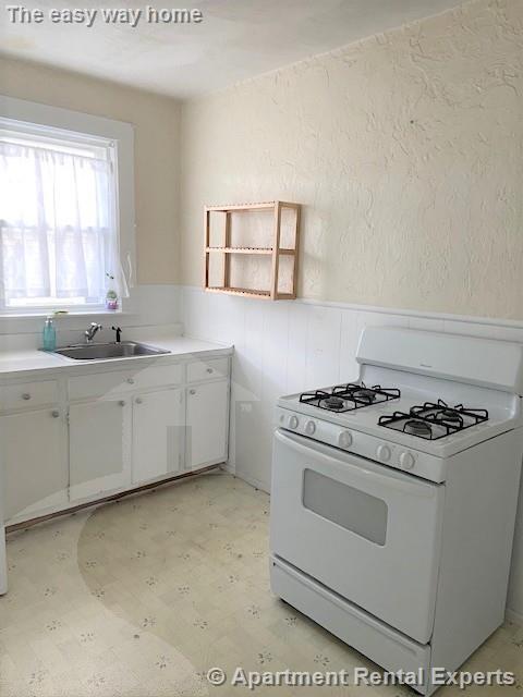 17 Mason St, Teele Square