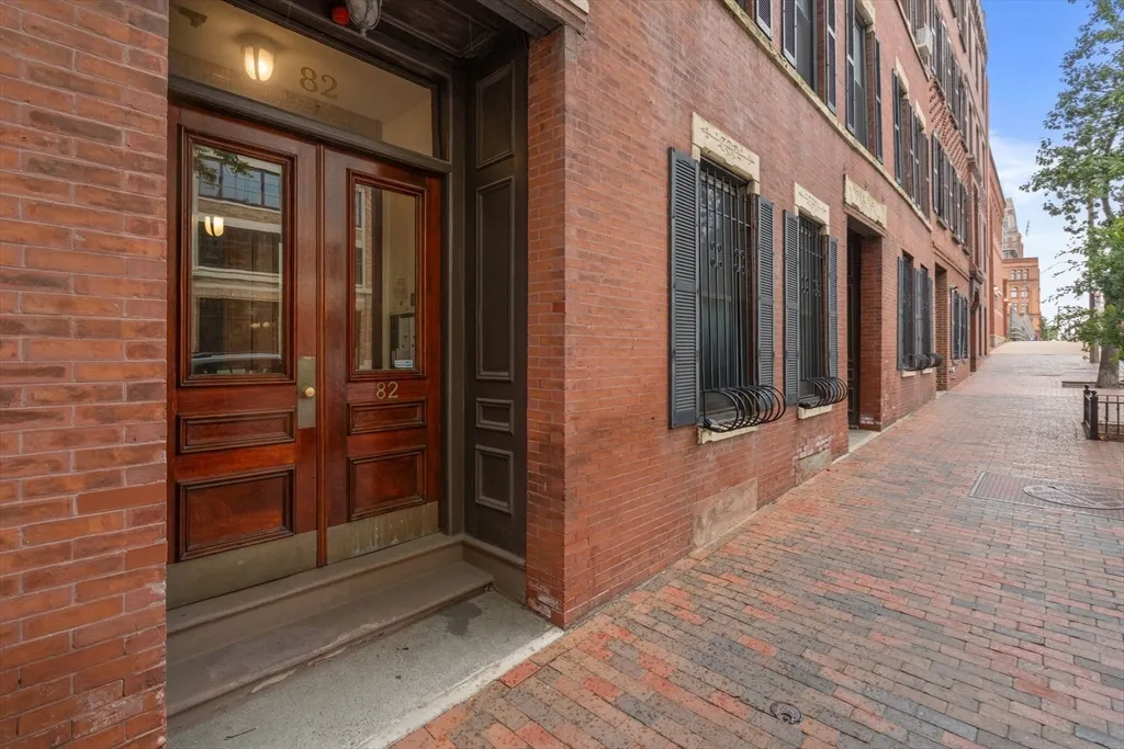 82 Berkeley St, Columbus