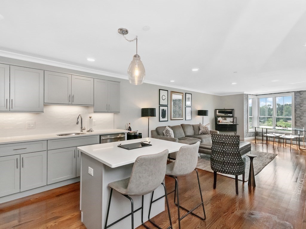 1789 Centre St, West Roxbury