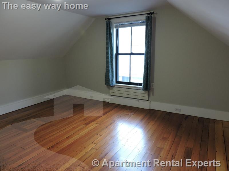 31 Athens St, Harvard Square