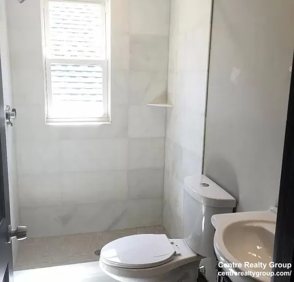 46 Creighton St, Jamaica Plain