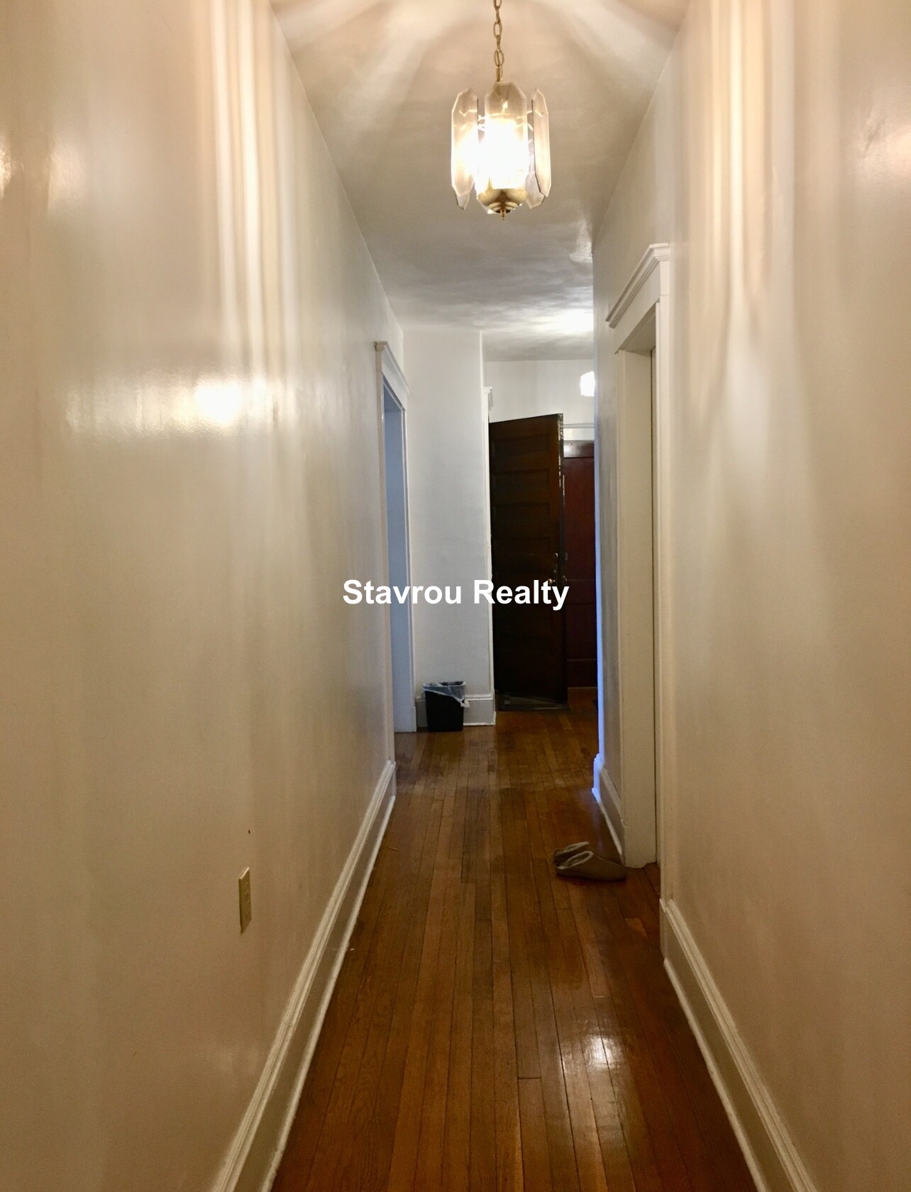 1677 Beacon St, Aspinwall Hill