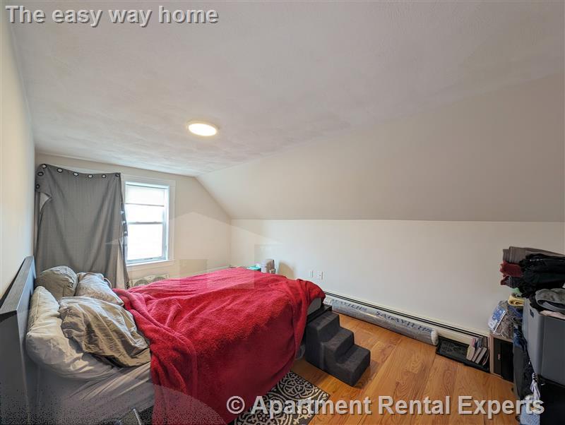 489 Main St, Magoun Square