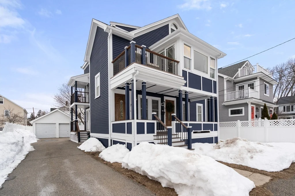 7 Quincy St, Watertown