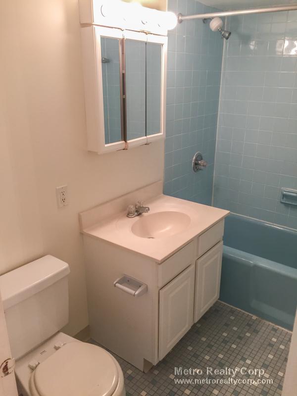 70 Centre St, Coolidge Corner