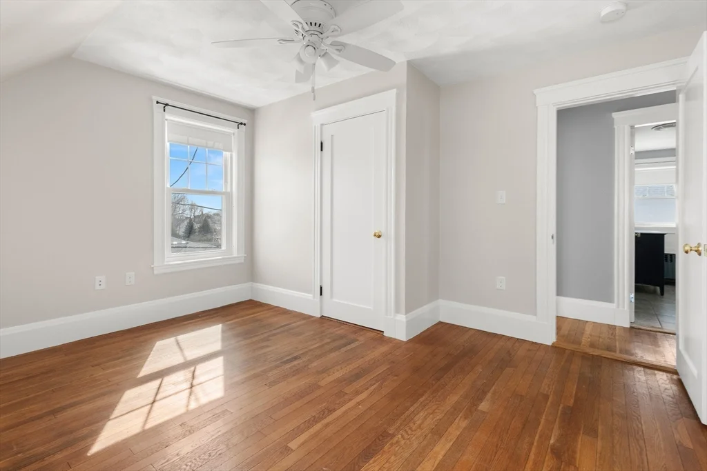 42 Phillips Rd, Nahant