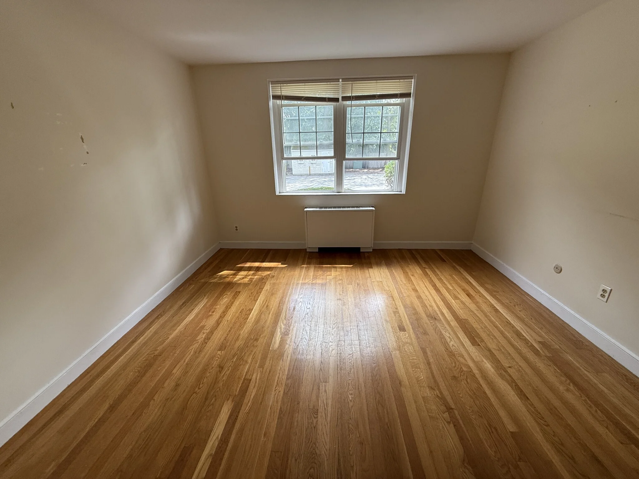 31 Captain Parker Arms, Lexington