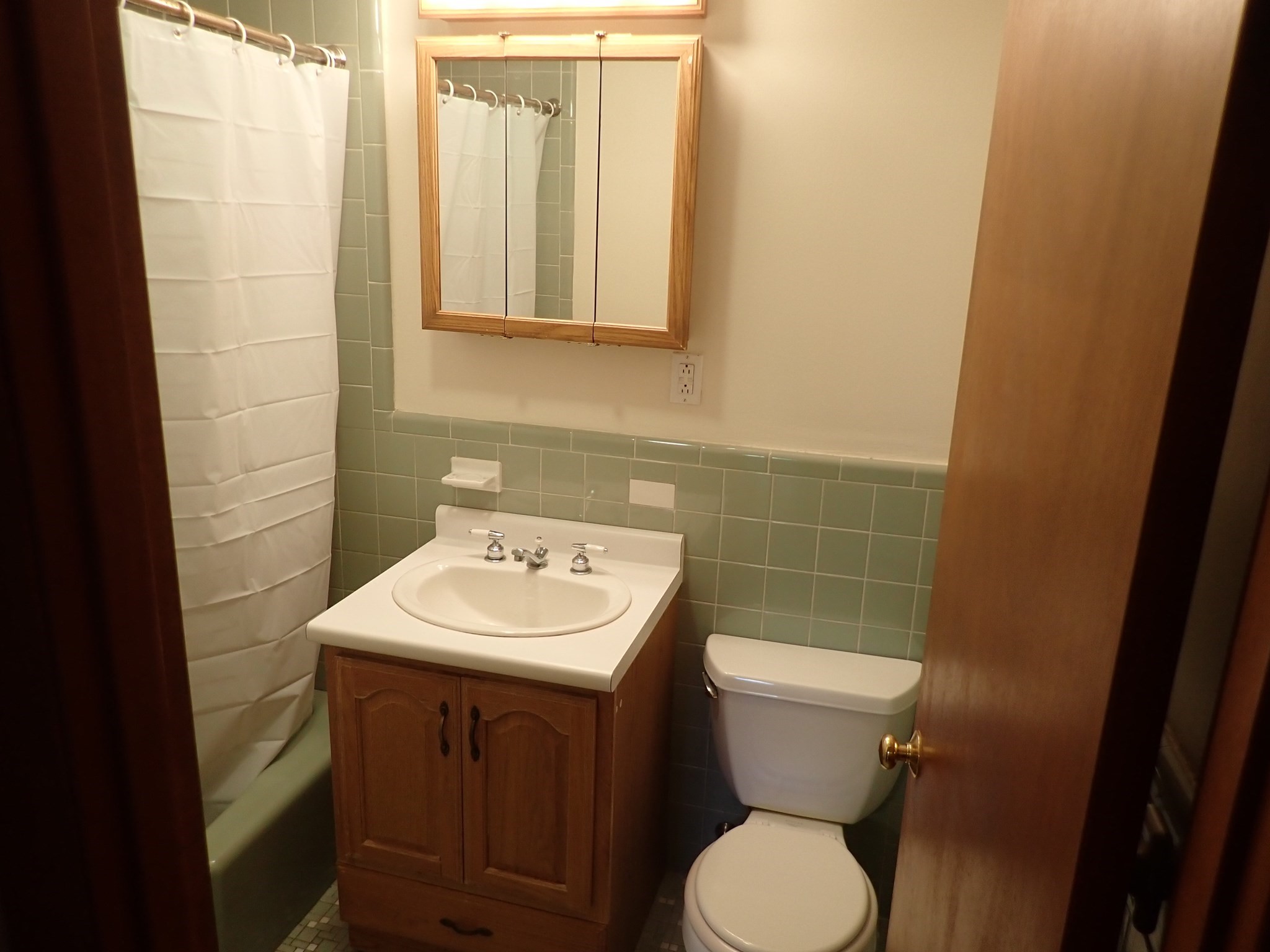 31 Pond St, Banks Square