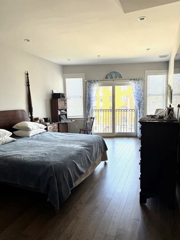 9 Independence Ave, Braintree