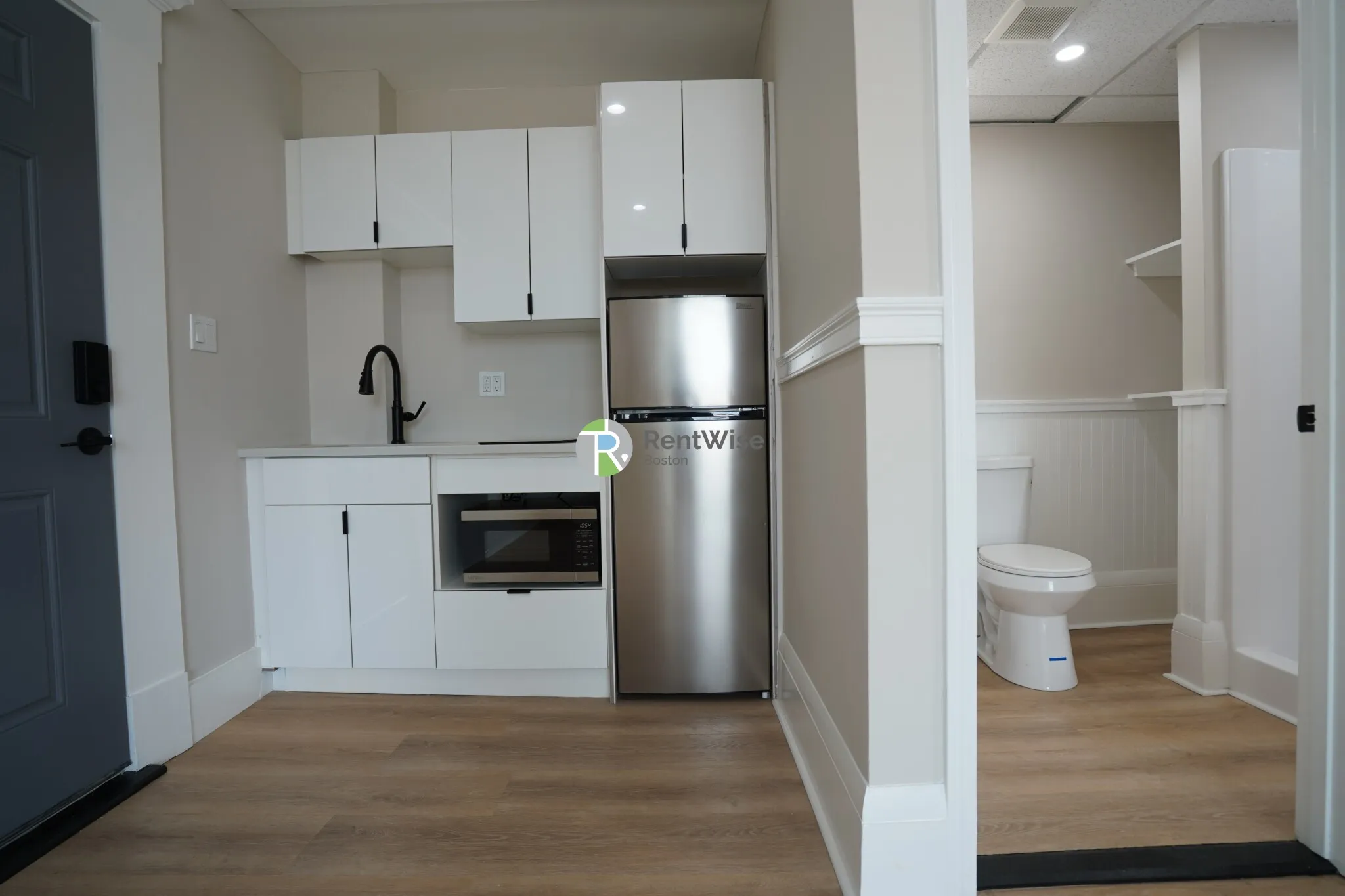 142 Dorchester St, South Boston