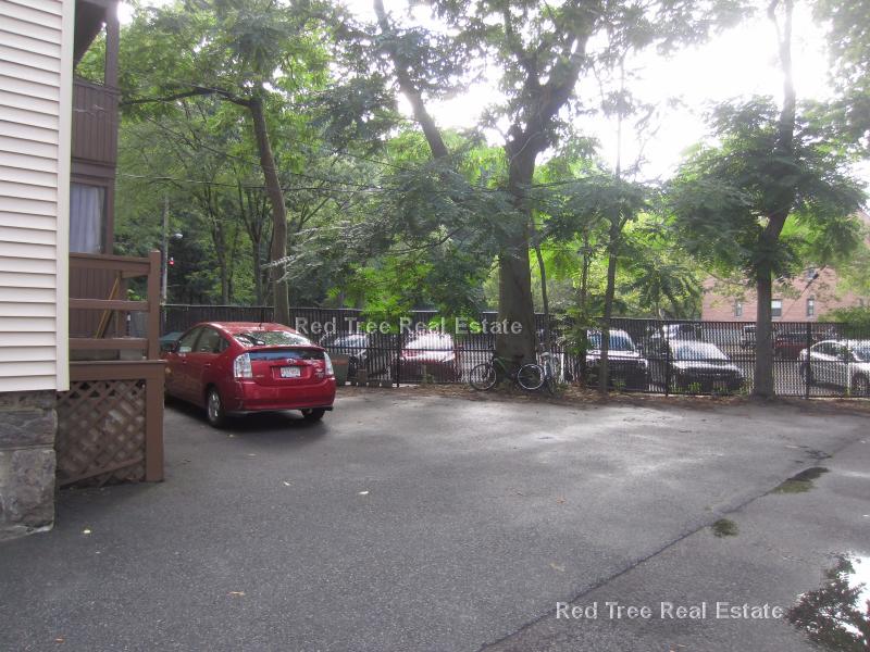 385 Pond Ave, Brookline