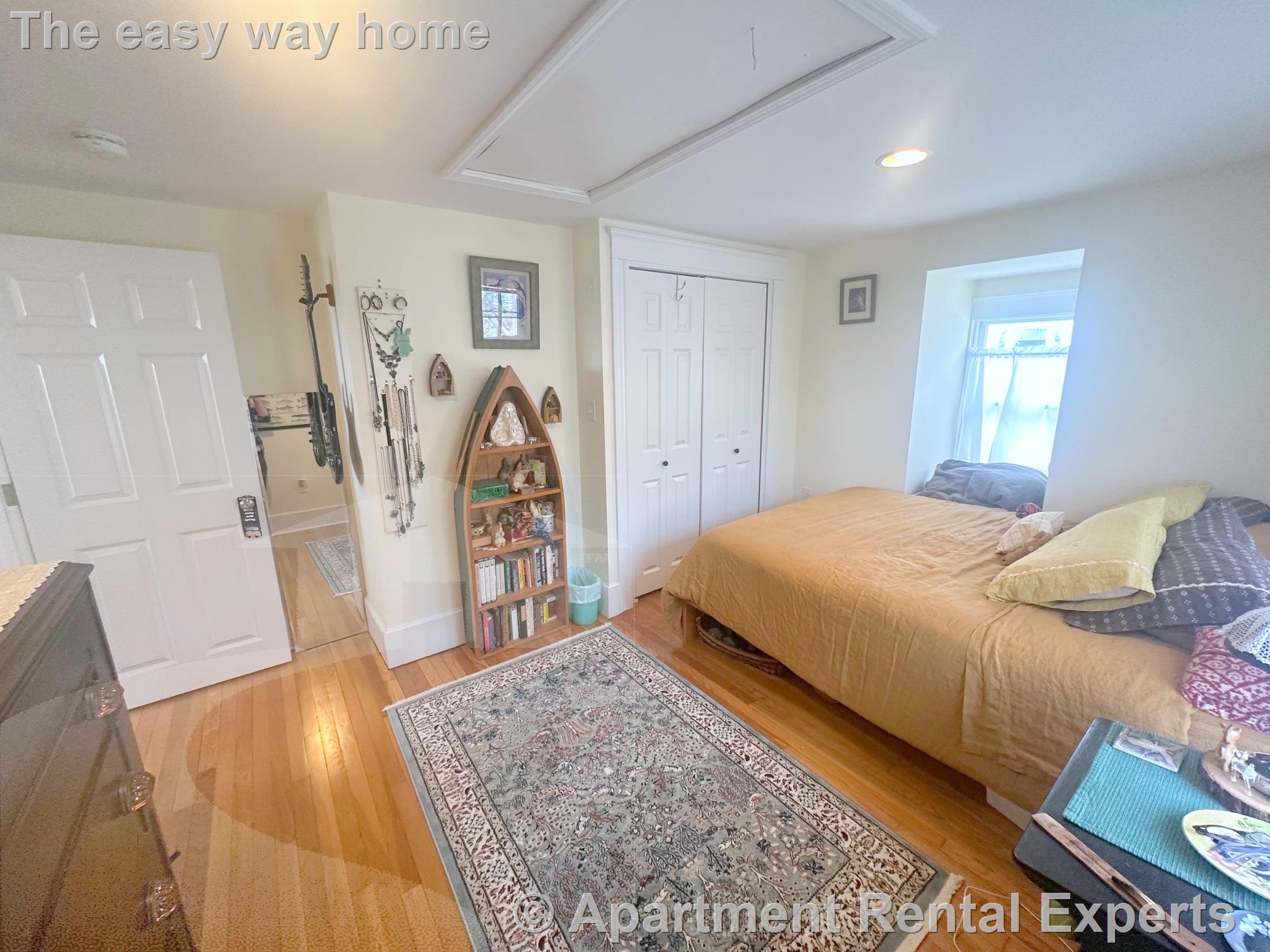 86 Coolidge Rd, Arlington Heights