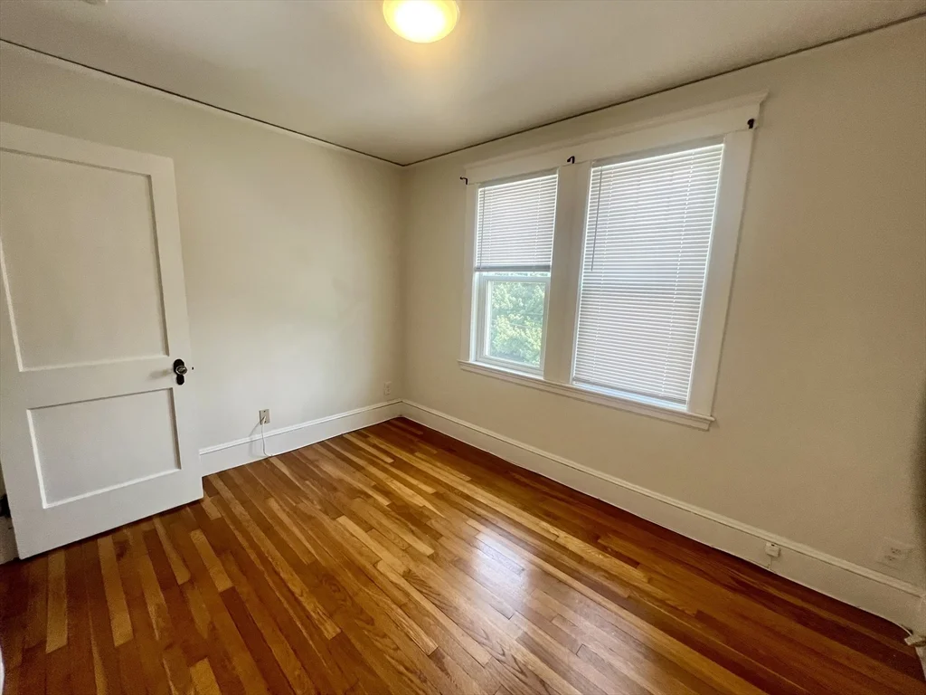 7 Summer St, West Roxbury