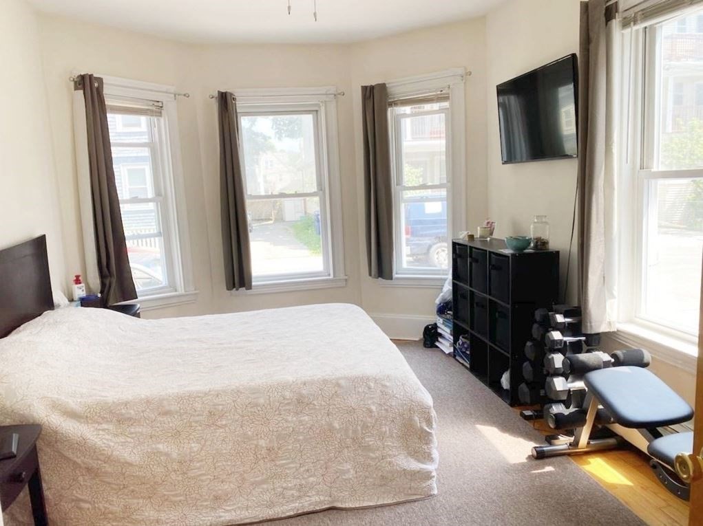 40 Montfern Ave, Boston