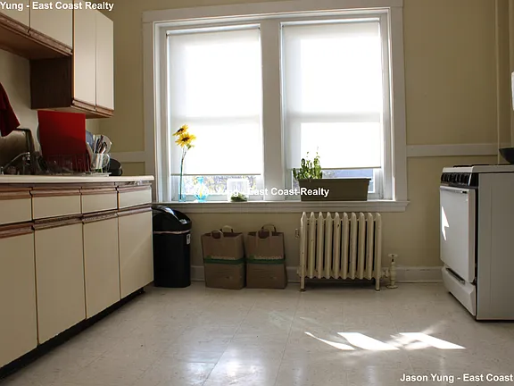 1 bed, 1 bath apartment for rent at 222 South St Unit 5, Jamaica Plain — photo 8 of 11