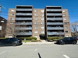 32 Whites Ave, Watertown