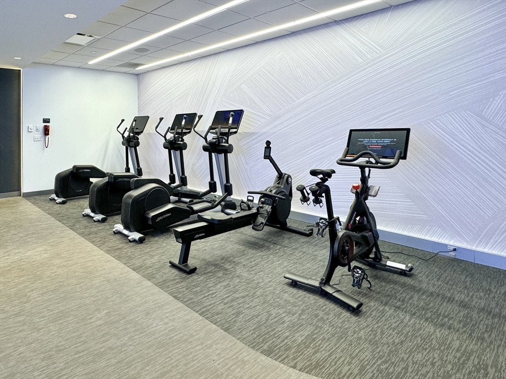 110 Stuart St, Back Bay