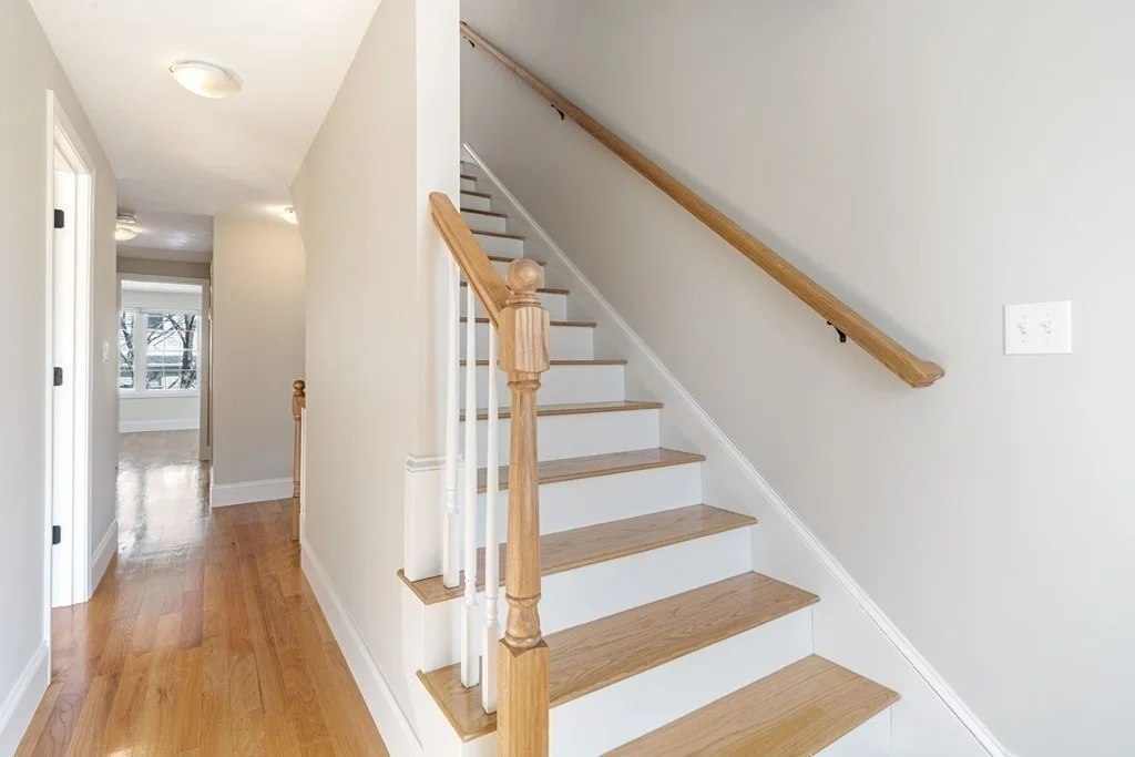 220 White St, Belmont