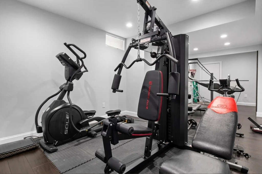 77 Hound Pack Cir, Walpole