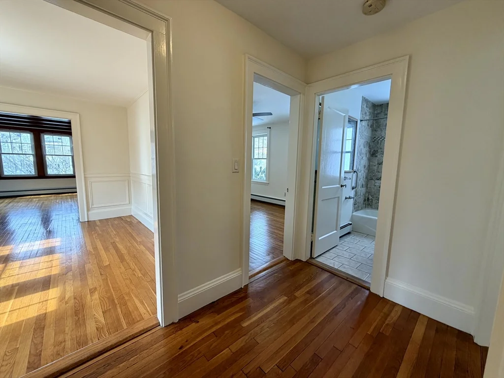 31 Oakley Rd, Watertown