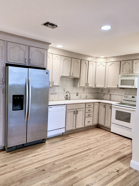 61 Prince St, North End