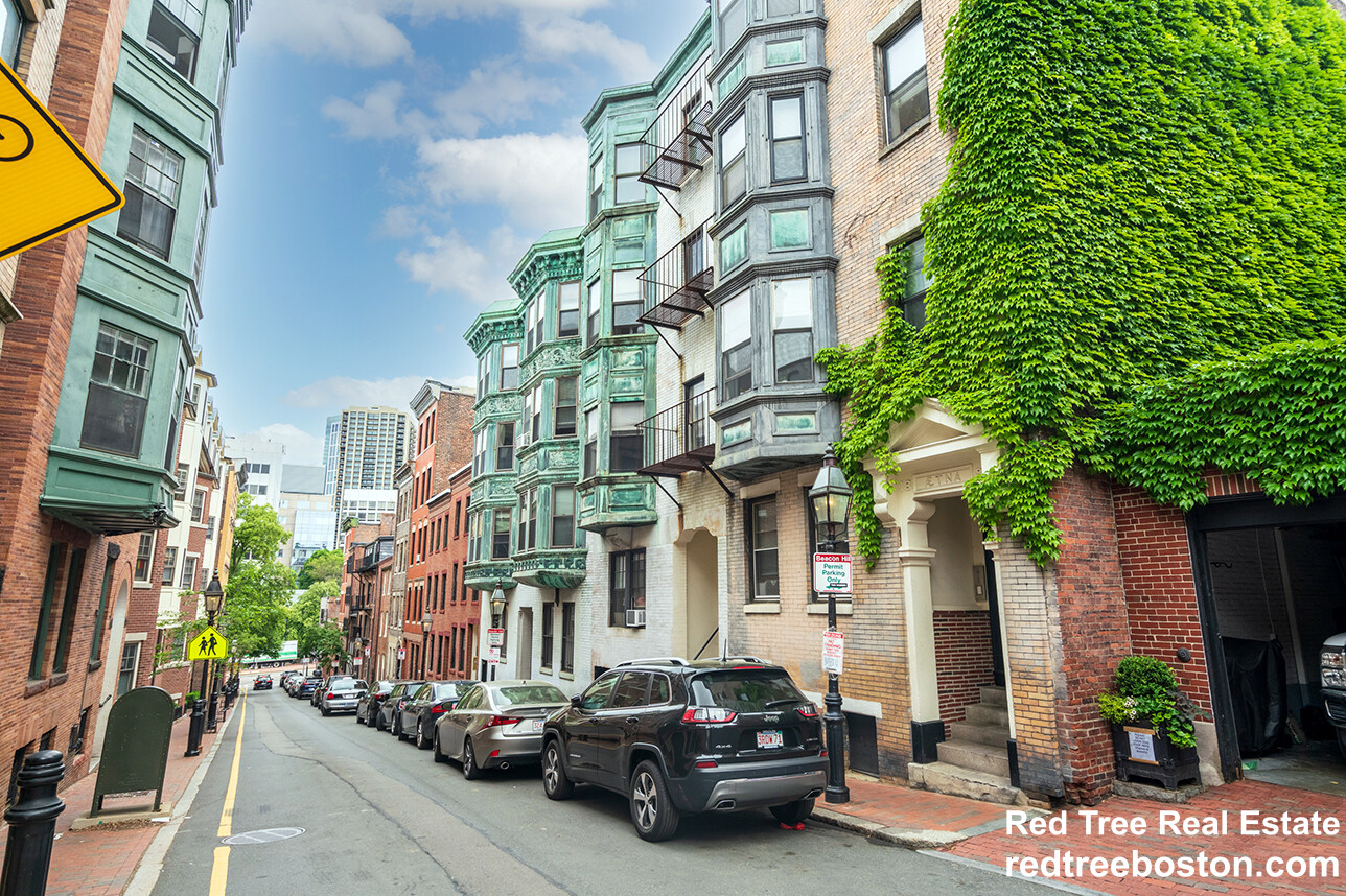 51 Joy St, Beacon Hill