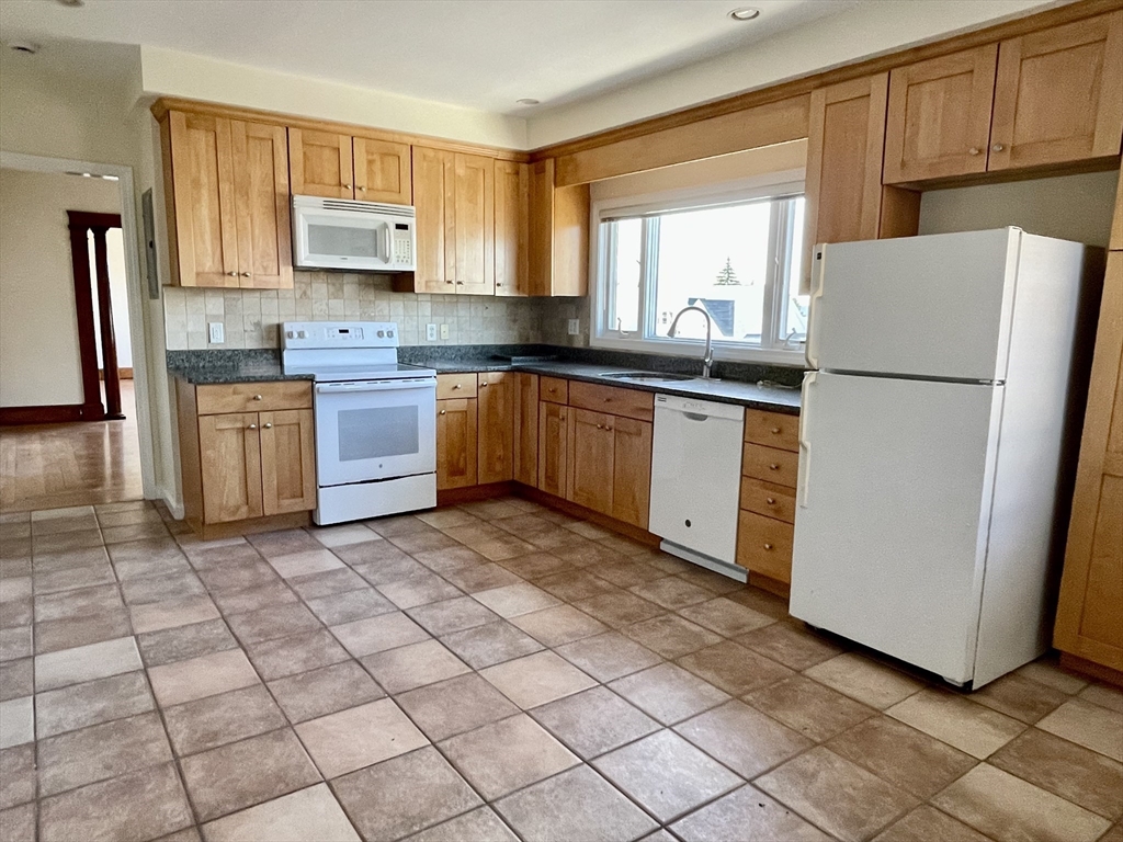 443 Broadway, South Medford