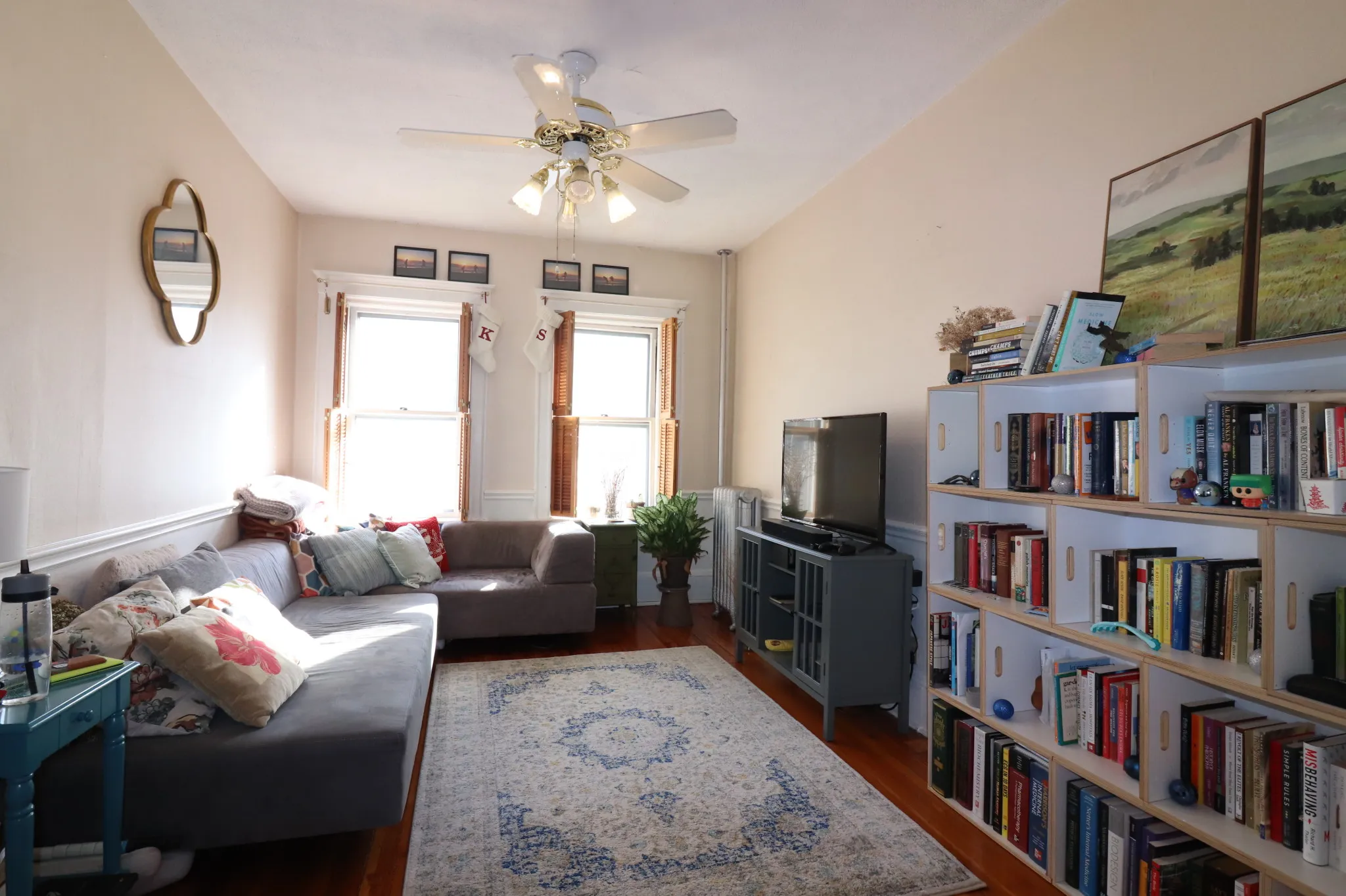 551 Brookline Ave, Riverway Island