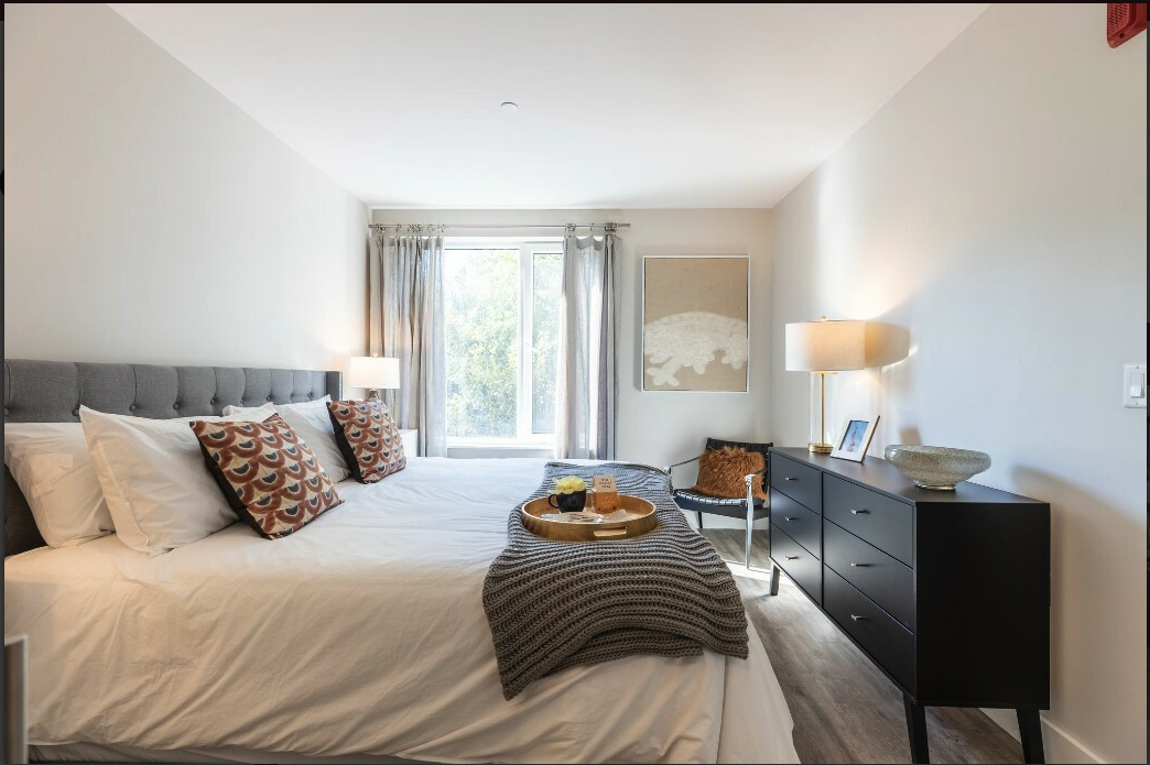 95 Saint Alphonsus St, Mission Hill