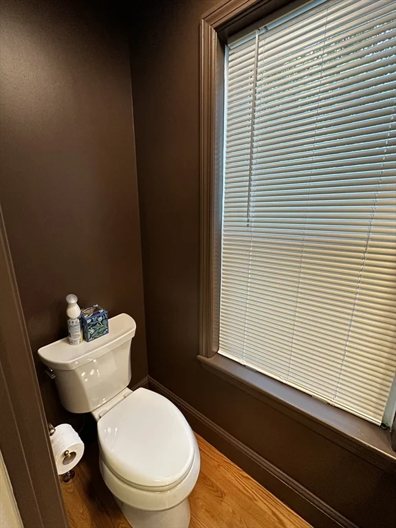 16 Nashua, Magoun Square