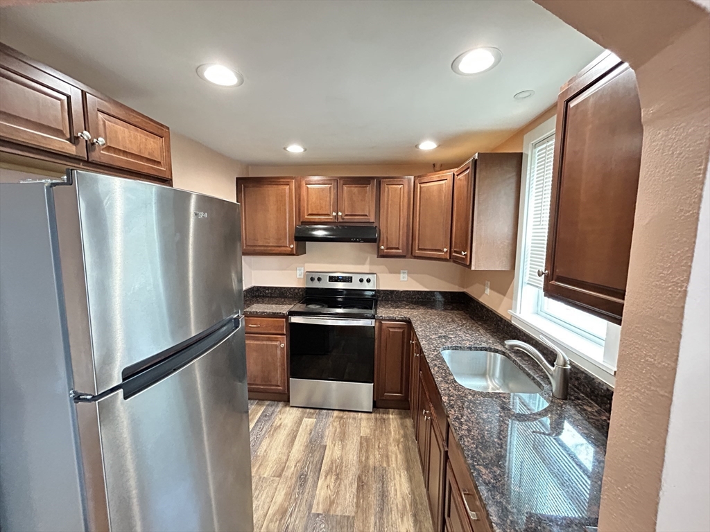 81 Brown St, South Attleboro