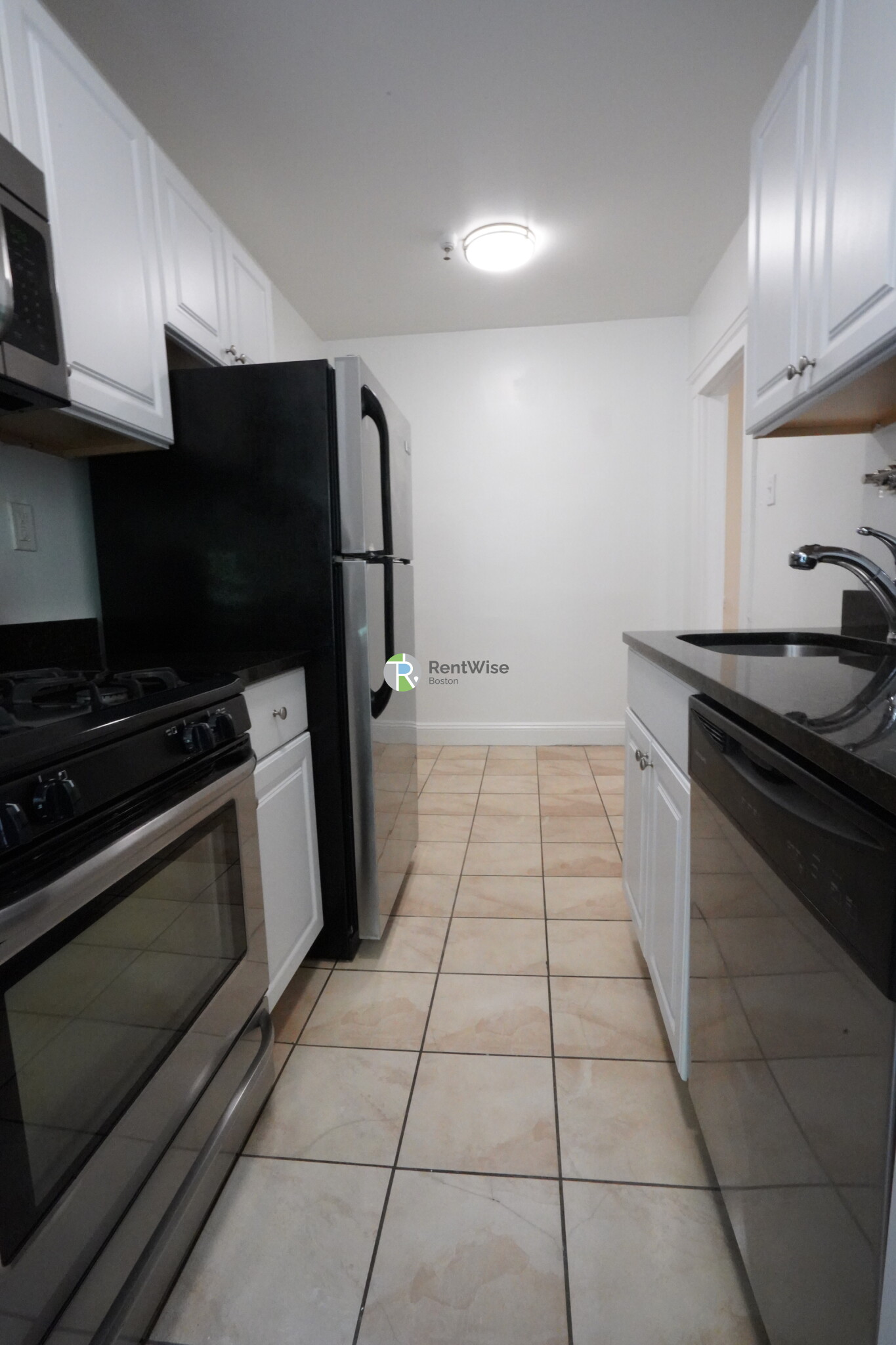 1848 Commonwealth Ave, Brighton