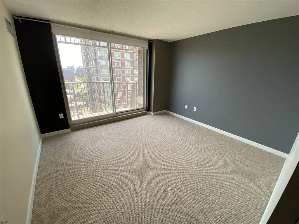 10 Museum Way, East Cambridge