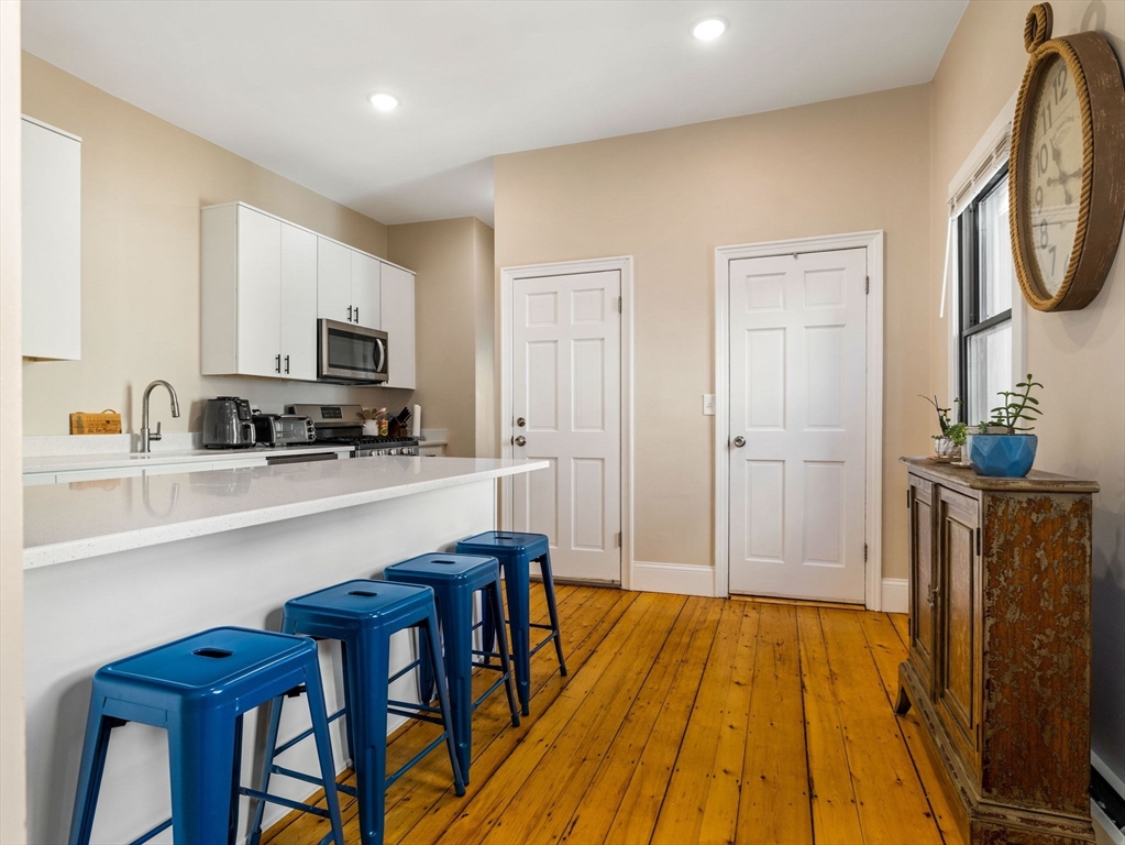 69 Putnam St, East Boston