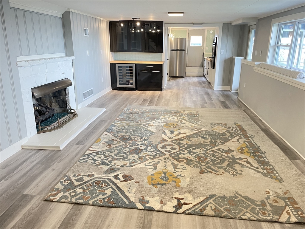 85 Regatta Rd, North Weymouth