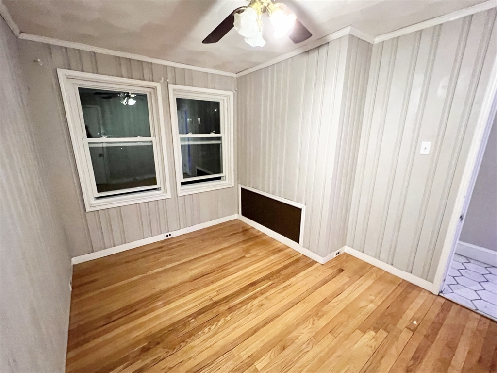 128 Lawrence St, Medford