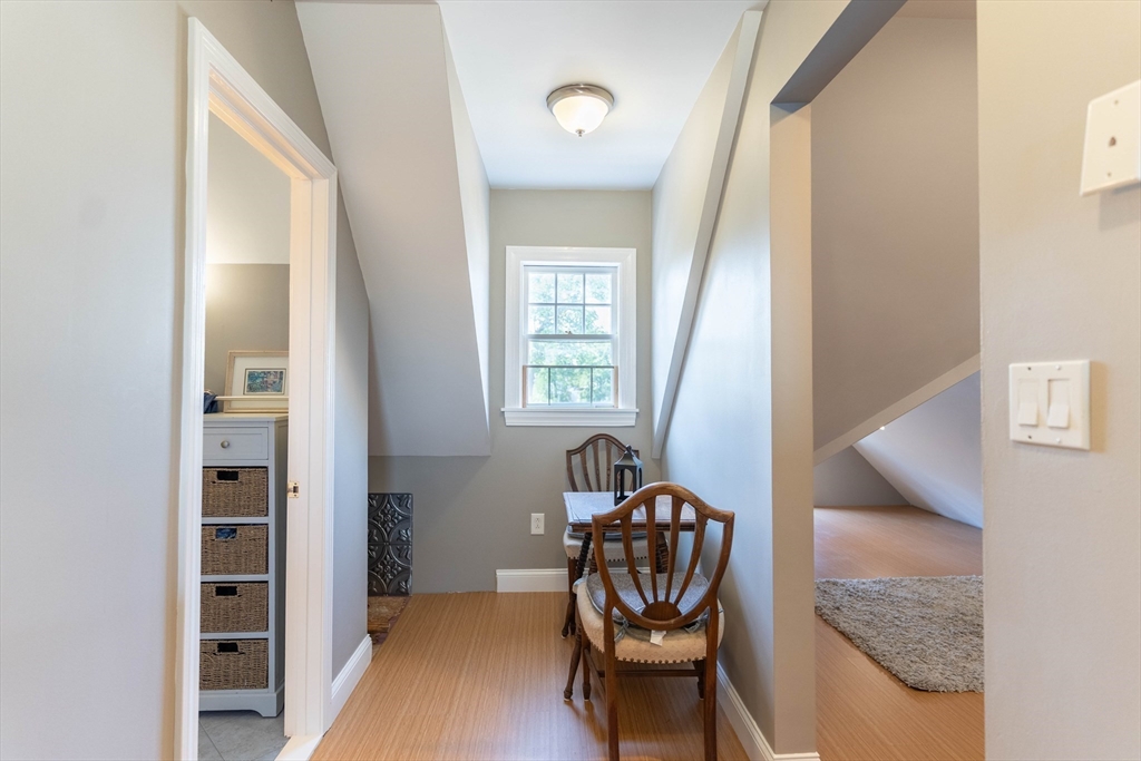 18 Chestnut St, Wakefield