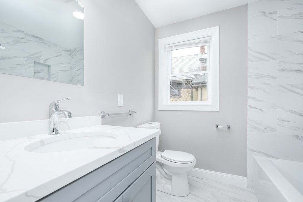 188 Proctor Ave, Revere