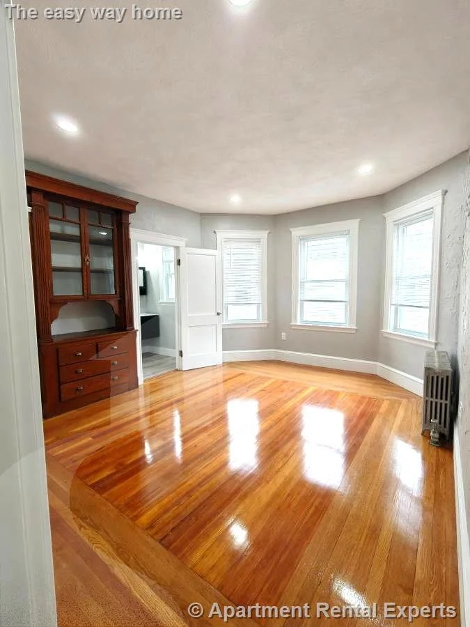 830 Fellsway, Wellington