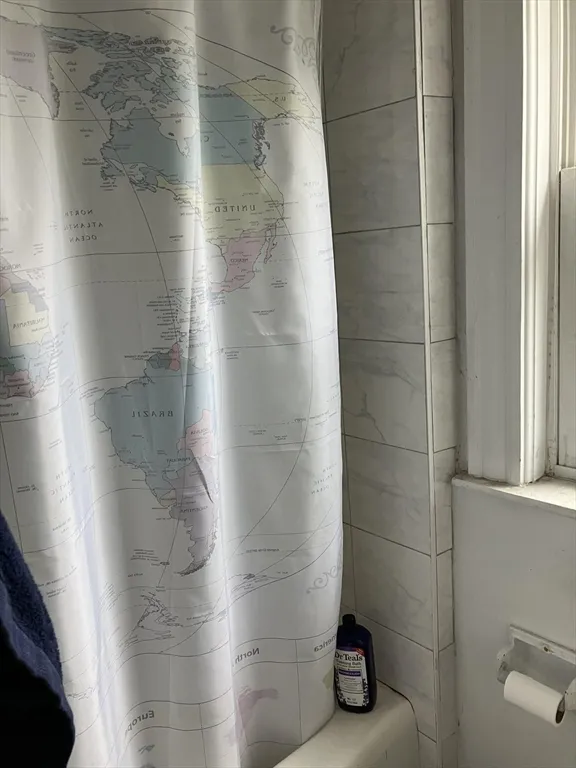 1109 Broadway, Teele Square