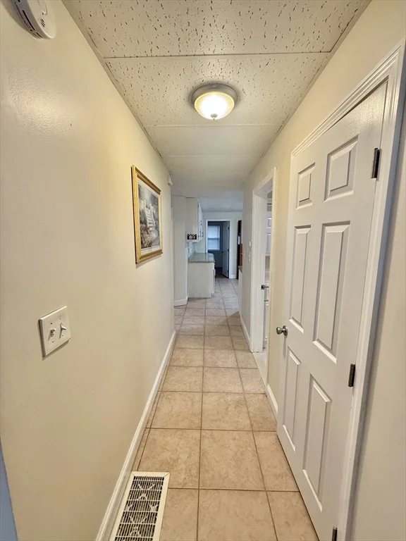 35 Highland Ave, Everett