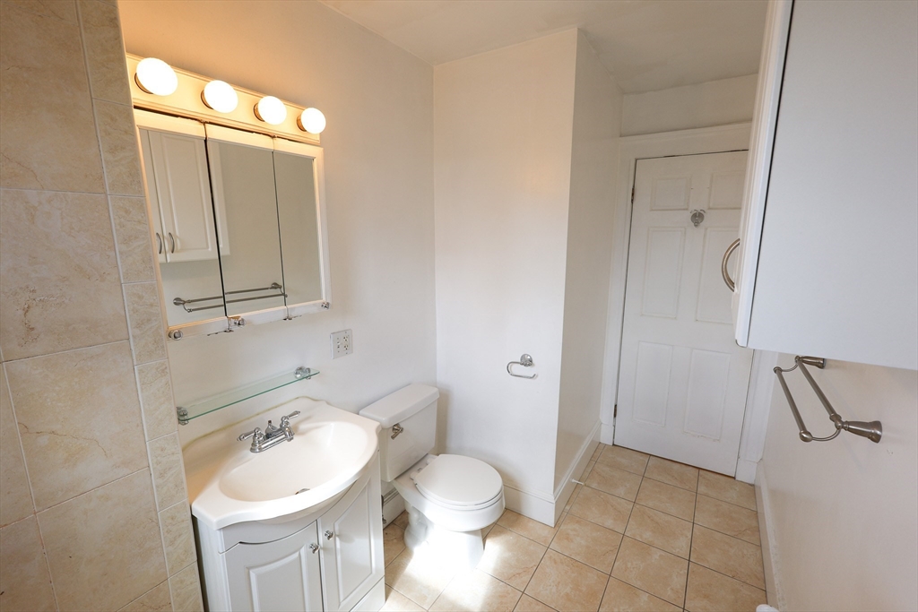 232 Fellsway West, North Medford