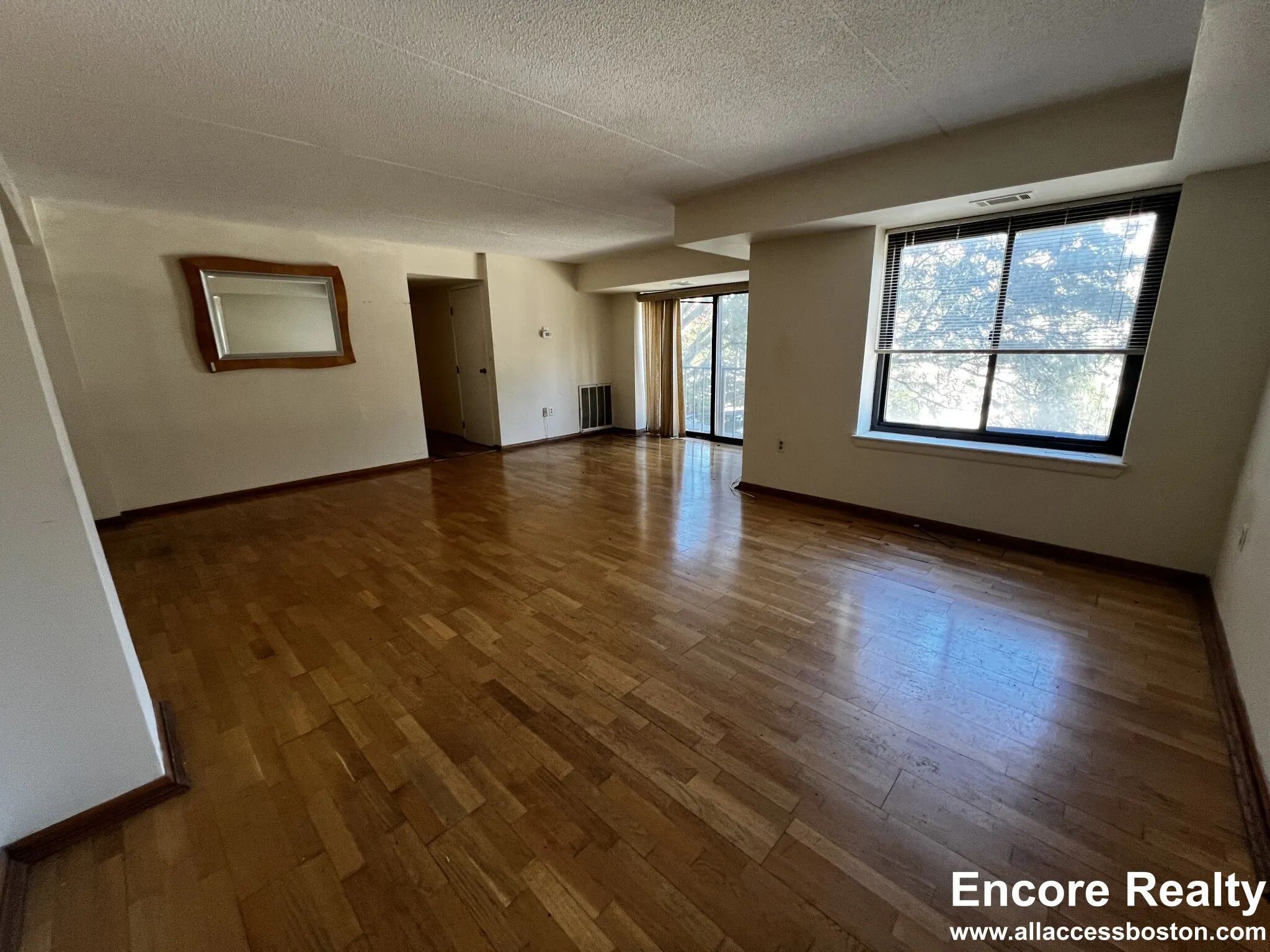 1243 Beacon St, Coolidge Corner