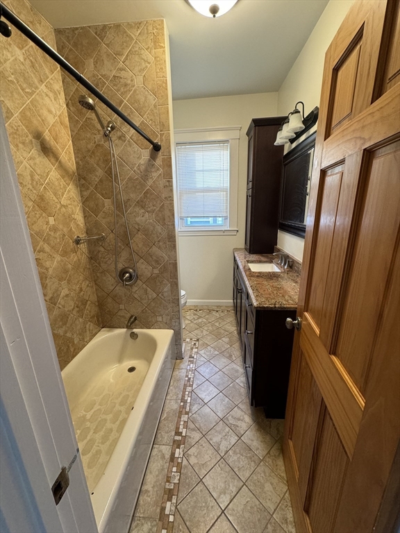 7 Orient Ave, East Boston